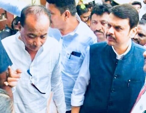 ओला दुष्काळ जाहीर करून शेतकऱ्यांना हेक्टरी ५०,००० हजार रुपयाची आर्थिक मदत द्या-माजी आमदार प्रा.राजु तिमांडे