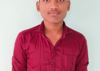 पियुष शेंडे नवोदय विद्यालय मधून प्रथम