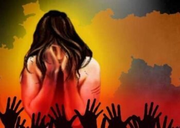 चंद्रपूर जिल्ह्यातील आश्रमशाळा अधीक्षकाने केला अल्पवयीन मुलीवर अत्याचार; हिंगणघाट पोलिसांनी आरोपीला ठोकल्या बेळ्या.