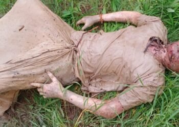 पैनगंगा नदी पात्रात अनोळखी इसमाचा मृतदेह सापडला.