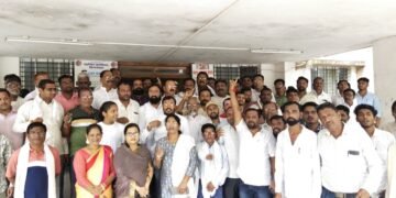 अतिवृष्टीमुळे नुकसान ग्रस्त शेतकऱ्यांसह मक्तेदार (भाडेतत्वावर) शेतकऱ्यांनाही आर्थिक अनुदान द्या, राष्ट्रवादी काँग्रेस पक्षाची मागणी.