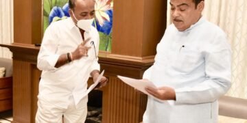 आजनसरा ते वडनेर सिमेंट रस्त्याचे निकृष्ट दर्जाच्या कामाची मोजमाप करून चौकशी करा- माजी आमदार प्रा.राजु तिमांडे