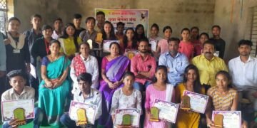 नागलवाडी मध्ये गुणवंत विद्यार्थ्यांचा कौतुक सोहळा संपन्न, युवा चेतना मंचचा उपक्रम.