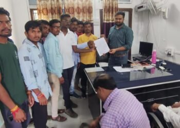 व्येंकटरावपेठा (कोत्तागुडम) येथील कामाची चौकशी करा, नागरिकांची गट विकास अधिकारी यांचे कडे निवेदन देवून मागणी.