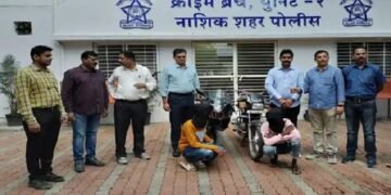नाशिक दोन दुचाकी चोरट्यांना पोलिसांनी केलं जेरबंद, चोरीच्या दोन दुचाकी हस्तगत.