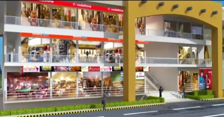 बनावट कागदपत्रे तयार करून कॉम्पलेक्समधील दुकानाचा मिळविला ताबा; सहा जणांविरुद्ध गुन्हा दाखल.