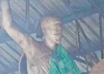 छत्रपतीं शिवरायाच्या राज्यातच शिवराय उपेक्षित; तीन वर्षा पासून शिवरायाच्या पुतळा धूळखात.