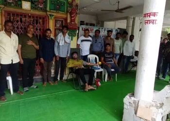 रुग्णालयातील कोरड्या रक्तपेढी भरण्यासाठी जन्मदिवसाचे निमित्त साधून रक्तदान शिबिर आयोजित, प्रहारचे रुग्णमित्र गजू कुबडे यांचा संकल्प.