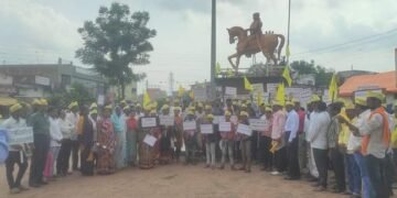 व्ही.जी.इन.टी, एस.बी.सी, ओबीसीच्या मुलांसाठी हक्काच्या 72 वसतिगृहासाठी अनेक जिल्ह्यात आंदोलन.