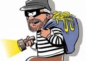 अहमदनगर चोरीच्या घटनामध्ये वाढ, तारकपूर घरफोडी 40 हजार रूपयांचे दागिने चोरांनी केले लपास.