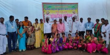 वं.राष्ट्रसंत तुकडोजी महाराज विद्यालय वेंडली येथे शिक्षण दिन उत्साहात साजरा.