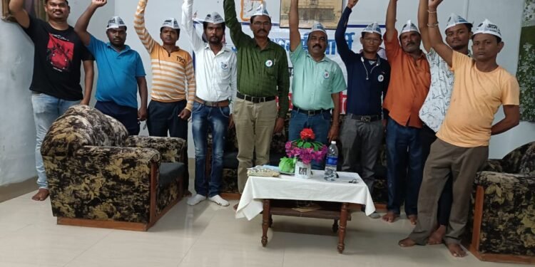 अहेरी येते विश्रामगृहात आम आदमी पार्टीच्या गडचिरोली जिल्हाच्या वतीने तालुका अहेरी आणि एटापल्ली कार्यकर्ता मॅपिंग शिबिर संपन्न.