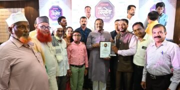 नवभारत ग्रुप तर्फे शेख जुम्मन रिझवी यांना शेतकरी मित्र कोरोना योद्धा आणि  मराठी अस्मिता पुरस्कार २०२२ ने सन्मानित.