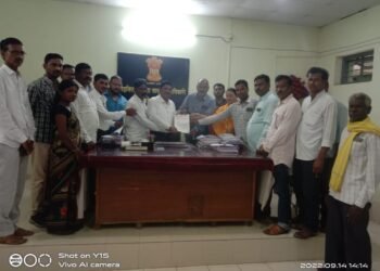 काँग्रेस नेते गौतम झाडे यांच्यावर झालेल्या शिवीगाळ व मारहाण कृत्याचा गोडपिंपरी तालुका काँग्रेसकडून जाहीर निषेध.