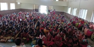 नागपूर जिल्ह्यातील काटोल येथे आशा, आगनवाडी स्वयंसेविका, गट प्रवर्तकाचा मेळावा संपन्न.