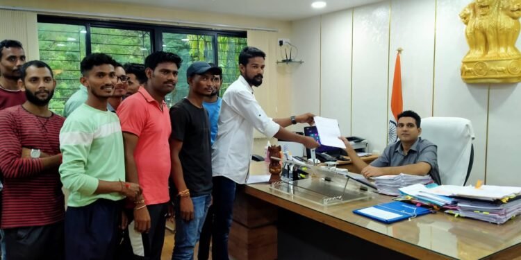 गडचिरोली: एनसीसीच्या 5 टक्के गुण वाढीला विरोध, पोलीस भरतीत 5 टक्के जागा राखीव ठेवण्याची उमेदवारांची मागणी.