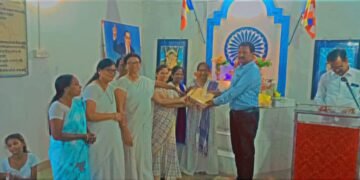 हिंगणघाट: “सेव्ह बुक, सेफ बुक” अभियाना अंतर्गत सार्वजनिक वाचनालयाला पुस्तके दान.