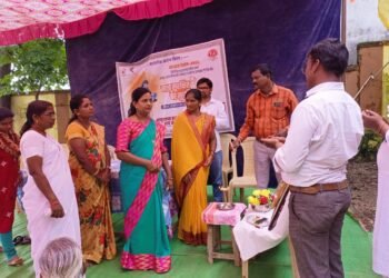 नवरात्राचा औचित्य साधून सार्वजनिक आरोग्य विभाग महाराष्ट्र शासन तर्फे भंगाराम तळोधी येथे माता सुरक्षित तर घर सुरक्षित हा उपक्रम.