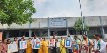 नाशिक: राष्ट्रवादीचे नेते  छगन भुजबळ यांचे वादग्रस्त विधान? छगन भुजबळ समर्थनार्थ कार्यकर्ते उतरले मैदानात.