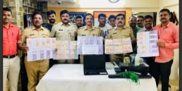 मुंबईत सापडला नकली नोटांचा कारखाना; 22 वर्षाच्या मुलाची नकली नोटांची कंपनी पाहून पोलिसही चक्रावले.