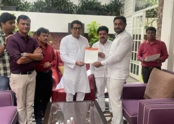 महाराष्ट्र नवनिर्माण सेनेच्या चंद्रपूर जिल्हाध्यक्ष पदी युवा नेता मंदीप रोडे यांची नियुक्ती.