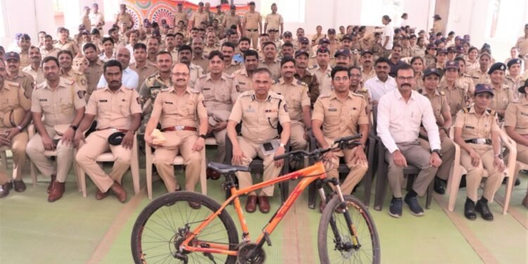 ‘गोकी फिटनेस चॅलेंज’ स्पर्धेतील विजेत्यांचा मा. श्री. अंकुश शिंदे पोलीस आयुक्त पिंपरी चिंचवड यांचे हस्ते बक्षिस वितरण ..