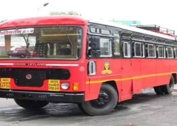 धाबा तोहगाव क्षेत्रातील बंद असलेला बस सेवा चंद्रपूर जिल्ह्याचे पालकमंत्री तसेच वन, मस्य व सांस्कृतिक मंत्री यांचा आदेशावरून पूर्ववत.