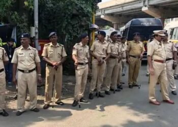 अहमदनगर जिल्ह्यात आजपासून कलम 37 (1)  अन्वये प्रतिबंध घालण्याचे आदेश लागू; यावर असेल बंदी.