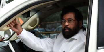 एकनाथ शिंदेंच्या जीवाला मोठा धोका, आत्मघातकी स्फोट करून जीवे मारण्याची धमकी.