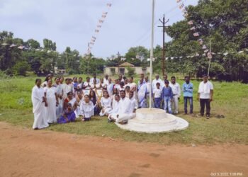 ६६ वा धम्मचक्र परिवर्तन दीन गोरक्षण वॉर्ड बल्लारपूर येथे साजरा करण्यात आला.