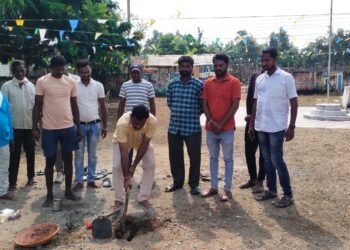 ग्रा.प.मेडपल्ली अंतर्गत गुर्जा (बु) येथे जि.प. शाळेत नवीन वर्ग खोलीच्या भूमिपूजन.