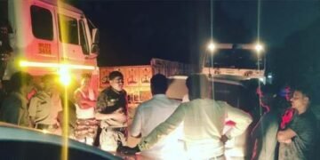 आलापल्ली राष्ट्रीय मार्गावरील सुरजागड येथून खनिज वाहतूक करणाऱ्या ४० वाहनांवर कलम २८३ अंतर्गत कारवाई.