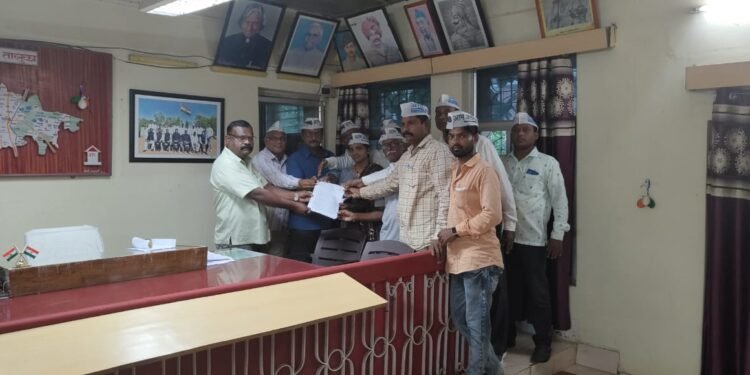 जिल्हा परिषदच्या शाळा बंद पाडण्याचे षडयंत्र हाणून पाडू : आम आदमी पार्टी