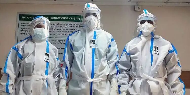 नगर: कोरोना महामारीमध्ये महानगर पालिकेचे मयत झालेल्या 14 कर्मचार्‍यांच्या वारसांना मिळणार 50 लाखाची नुकसान भरपाई.