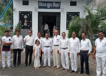 नागपूर जिल्हातील कळमेश्वर येथे त्रिरत्न बुद्ध विहार मध्ये धम्मचक्र परिवर्तन दिन मोठ्या उत्साहात साजरा.