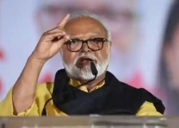 नाशिक – मुंबई महामार्गावर खड्ड्यांचे साम्राज्य, ३१ ऑक्टोबर पर्यंत सुधारणा झाली नाही तर १ नोव्हेंबरपासून टोल बंद पाडणार: छगन भुजबळ