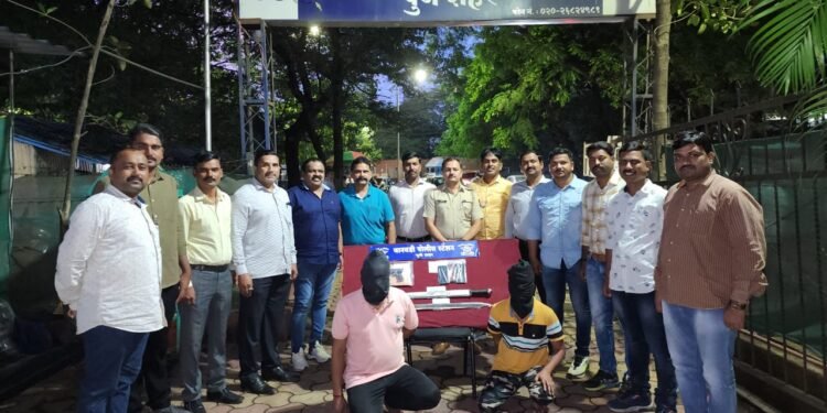 रेकॉर्डवरील सराईत गुन्हेगाराकडुन एक गावठी बनावटीचे पिस्टल व ५ काडतुसे जप्त….