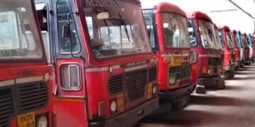 महागाईत सर्व जनता होळपळत असताना, ऐन दिवाळीच्या वेळेला एसटी बस काढणार नागरिकाचे दिवाळे.