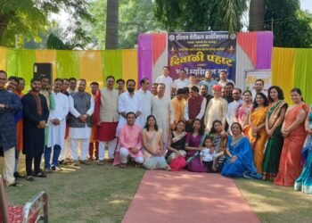 इंडियन मेडिकल असोसिएशन शाखा सावनेर तर्फे दिवाळी पहाटचे उत्साहात आयोजन.