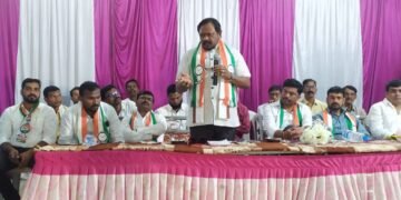 आलापल्लीत शरद युवा संवाद यात्रा, जातीवादी पक्षाला सत्तेपासुन रोखा! रा. यू.काँग्रेसचे प्रदेशाध्यक्ष महेबूब शेख यांचे आवाहन.