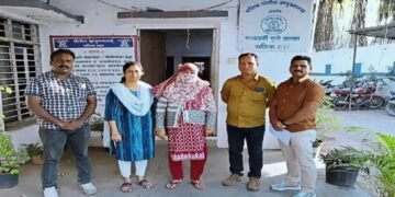 नाशिक महिलांच्या माध्यमातून हनी ट्रॅप मध्ये पुरुषांना फासवायचे, एका महिलेला पोलिसांनी ठोकल्या बेड्या.