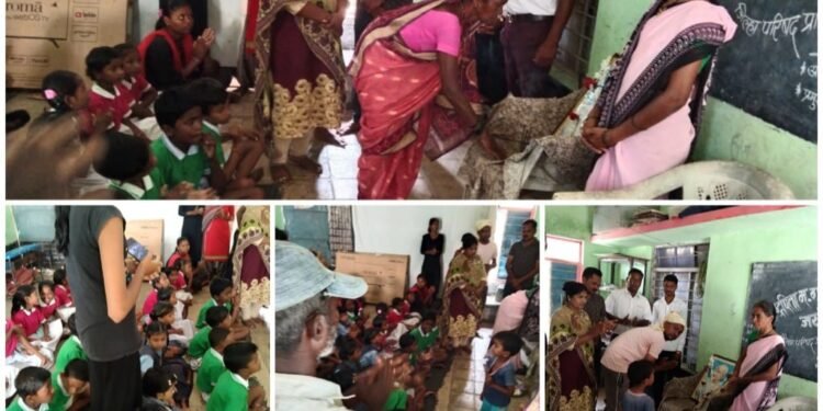 आज 2 आक्टोंबर गांधी जयंती व लालबहादूर शास्त्री यांची जयंती पण जयंती मधे लालबहादूर शास्त्रीचा फोटोच नाही.