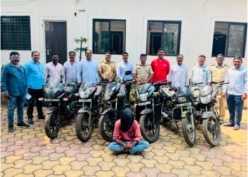 लोणीकंद पोलीस स्टेशन यांची उत्कृष्ट कामगीरी घरफोडी चोरी व वाहन चोरी करणारा सराईत गुन्हेगार जेरबंद …