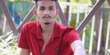 ऐन नवरात्रीत नाशिक  शहरात टोळक्याने केला युवकावर चाकू हल्ला केला, त्यात युवकाचा मृत्यू.