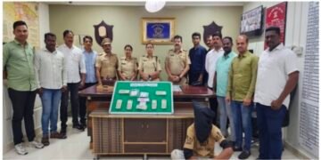 खडक पोलीस स्टेशनची धडाकेबाज कामगिरी लग्नासाठी पै पै करुन साठवलेले कष्टाचे पैसे व दागिने चोरी करून हैदराबाद येथे निघालेल्या चोरास काही तासांत अटक….