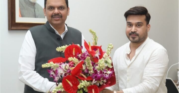 सुरजागड लोह प्रकल्पा संदर्भात गडचिरोली येते उद्या होणारी जनसुनावणी रद्द करून तालुका स्थळ एटापल्ली येते घेण्यात यावी.