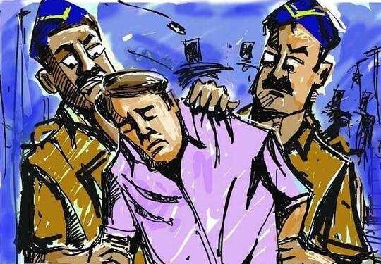 मारहाण करून लुटणा-या आरोपींना फरासखाना पोलीस स्टेशनच्या तपास पथक कडून अटक…..