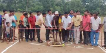 ग्रामसभा घोटपाळी यांच्या वतीने भव्य क्रिकेट स्पर्धेचे आयोजन. माजी जि.प.अध्यक्ष अजयभाऊ कंकडालवार यांच्या हस्ते उदघाटन.