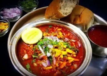 आता महागाईच्या नाशिककरांना बसणार फटका, मिसळ आणि वडा पाव महागणार.