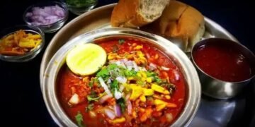 आता महागाईच्या नाशिककरांना बसणार फटका, मिसळ आणि वडा पाव महागणार.